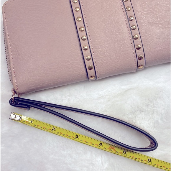 NWOT INC INTERNATIONAL CONCEPTS WOMEN’S WALLET WRISTLET - Picture 7 of 9